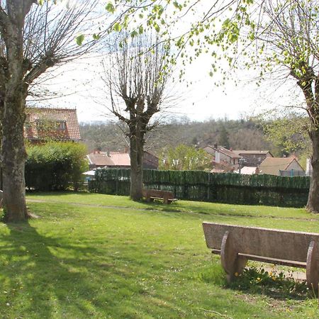 Villa Gite De La Rue Du Chateau - Tout Inclus à Pontgibaud Extérieur photo